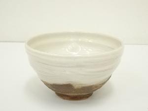 光山造　粉引刷毛目茶碗
